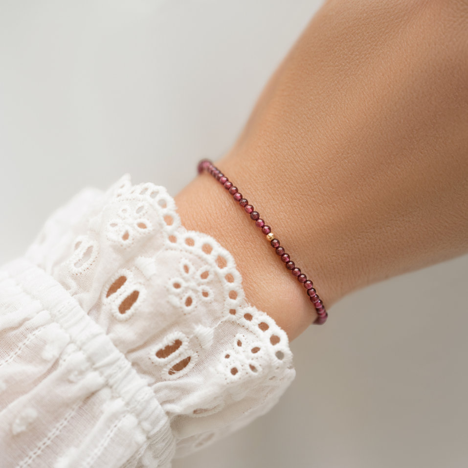 Bracelet with Garnet Fancy Beauty