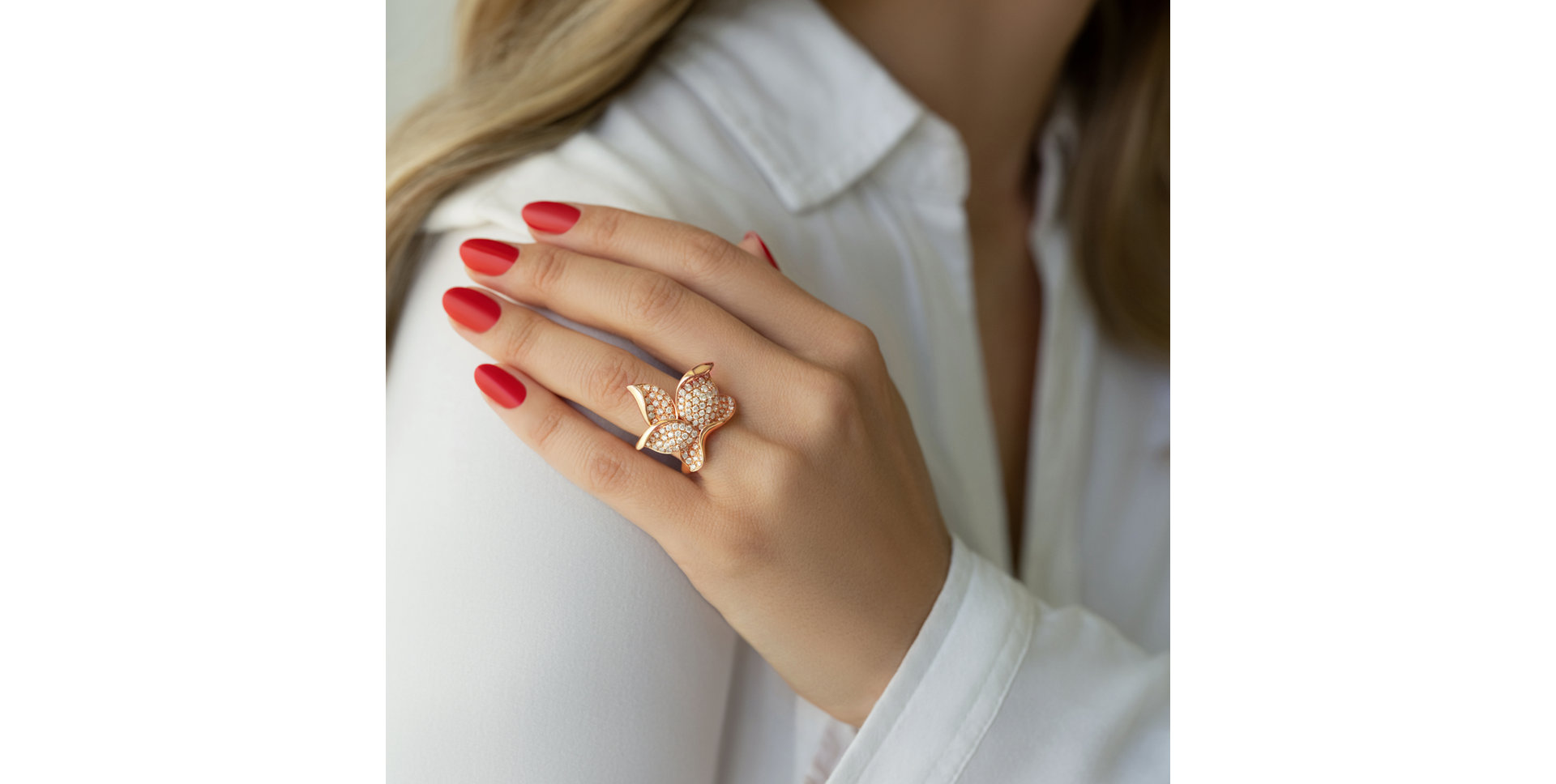 Diamond ring Fleur de Lume