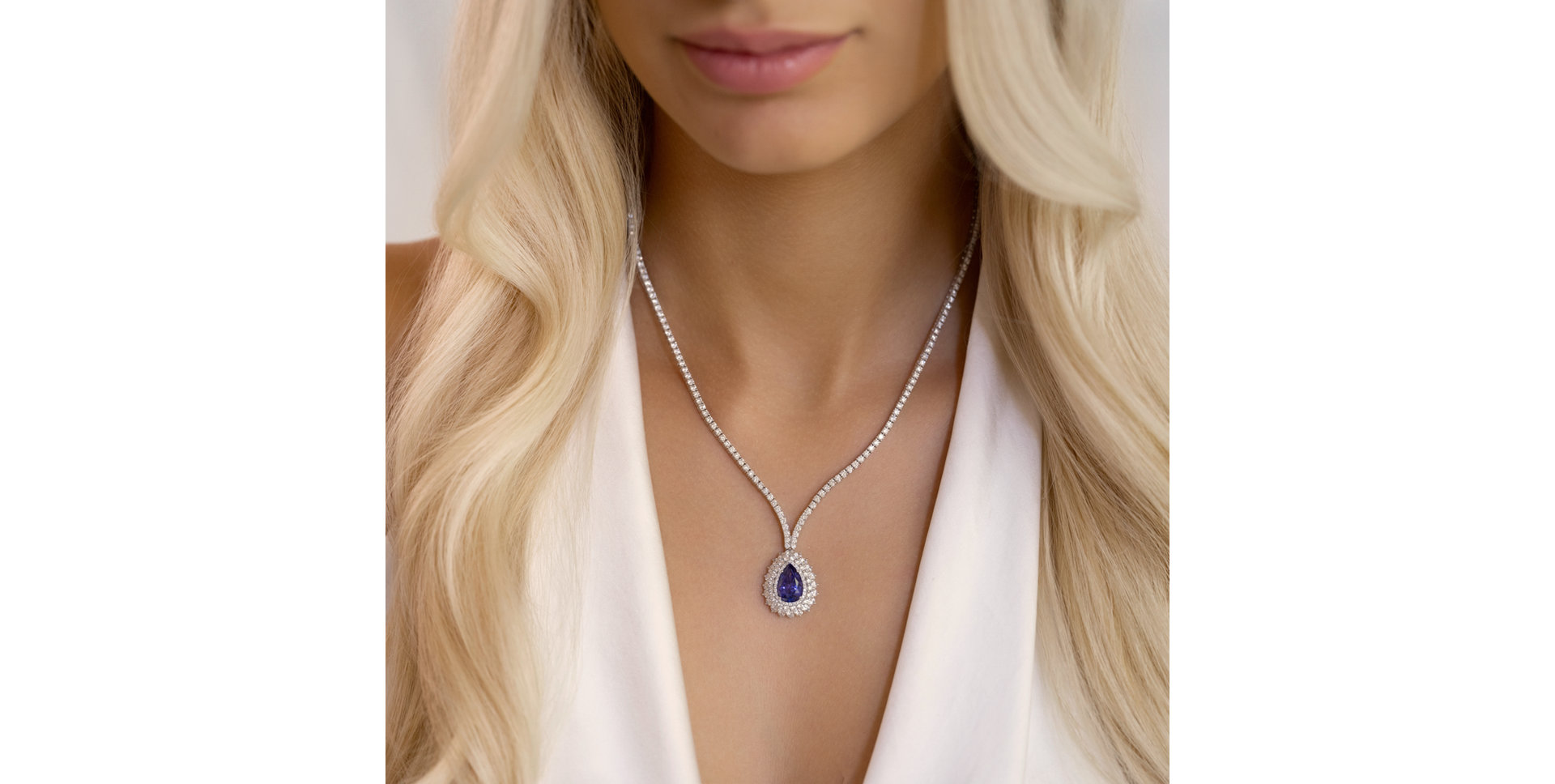 Diamond necklace with Tanzanite Aurora Tear