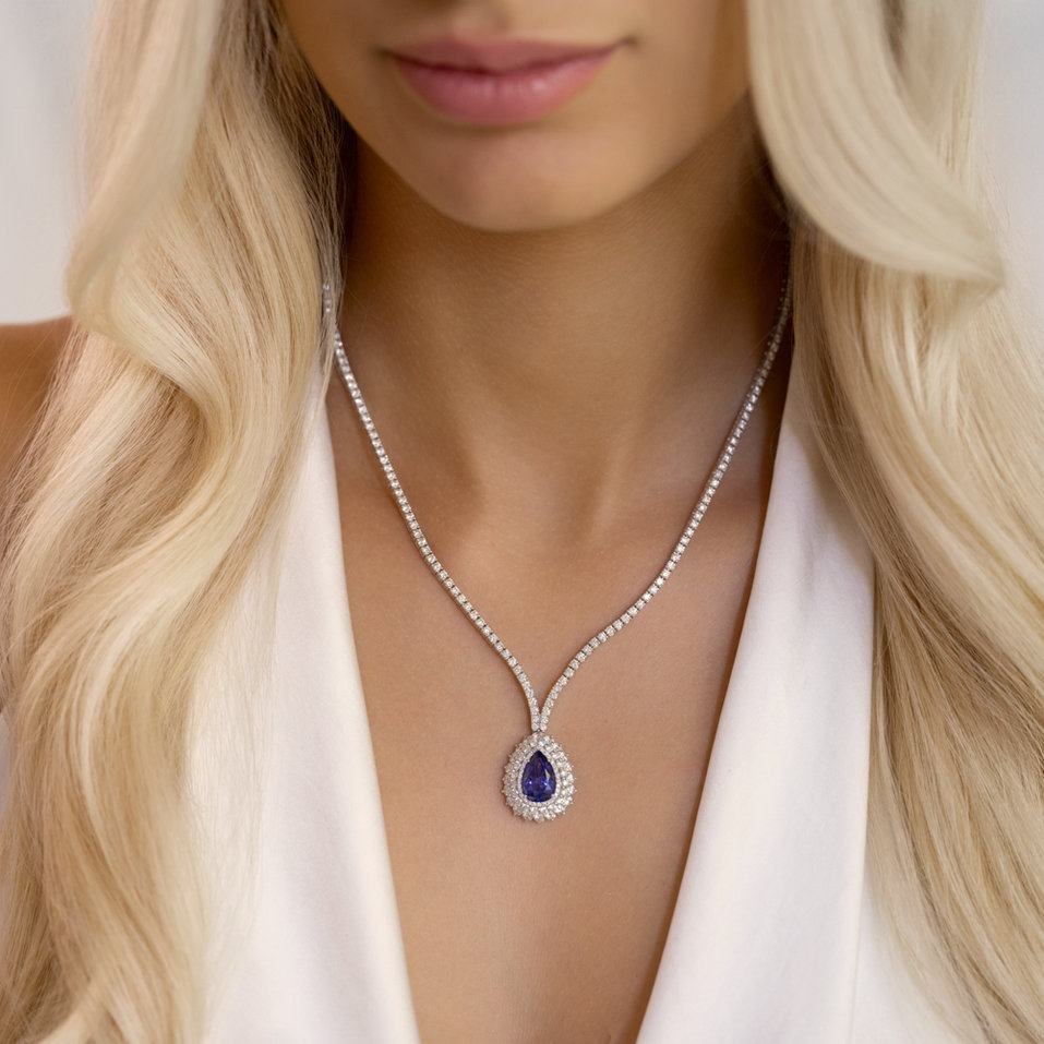 Diamond necklace with Tanzanite Aurora Tear