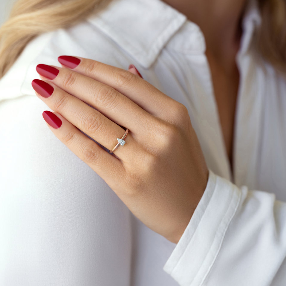 Diamond ring Lone Teardrop