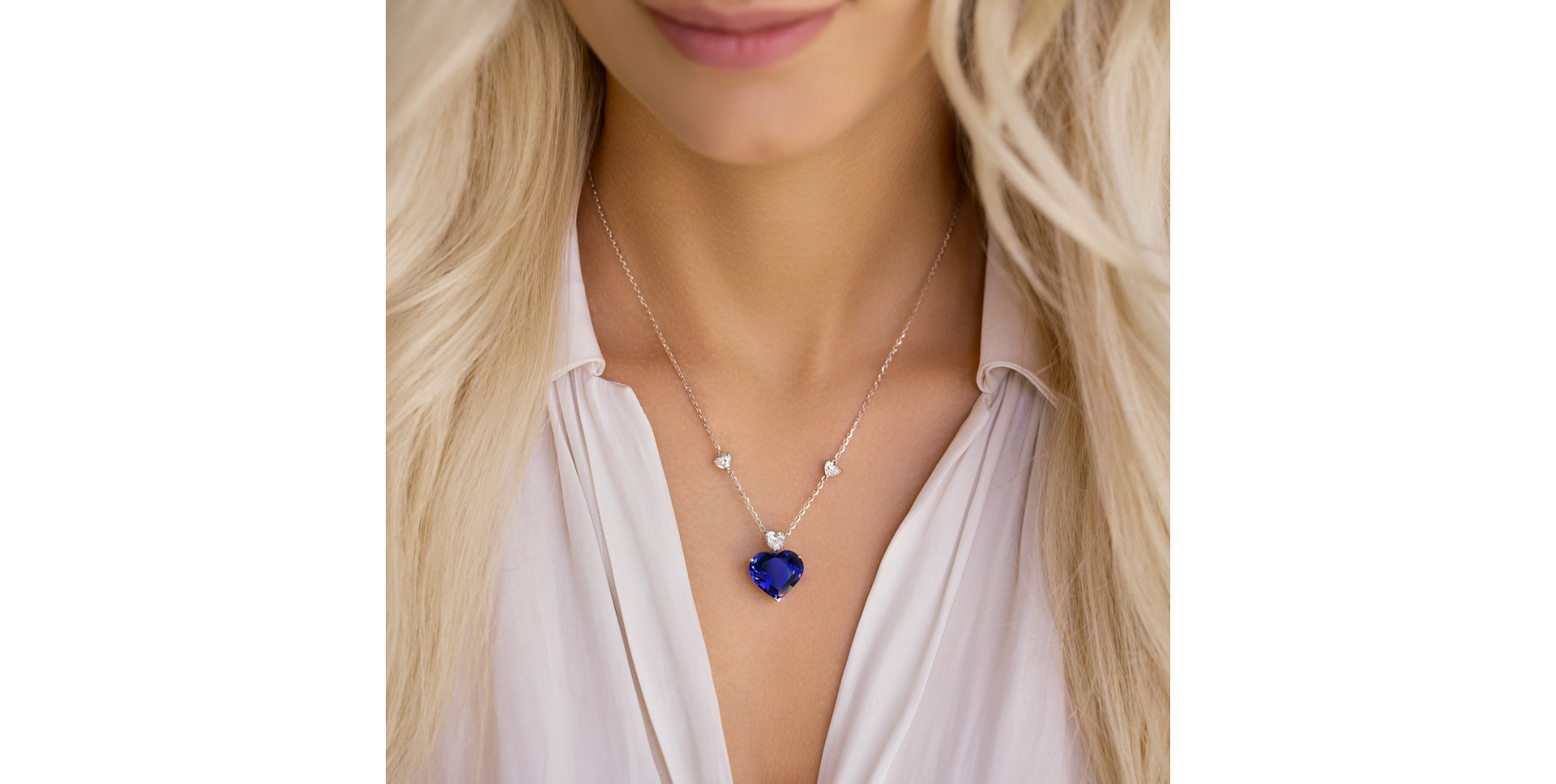 Diamond necklace with Tanzanite Oceanic Pulse