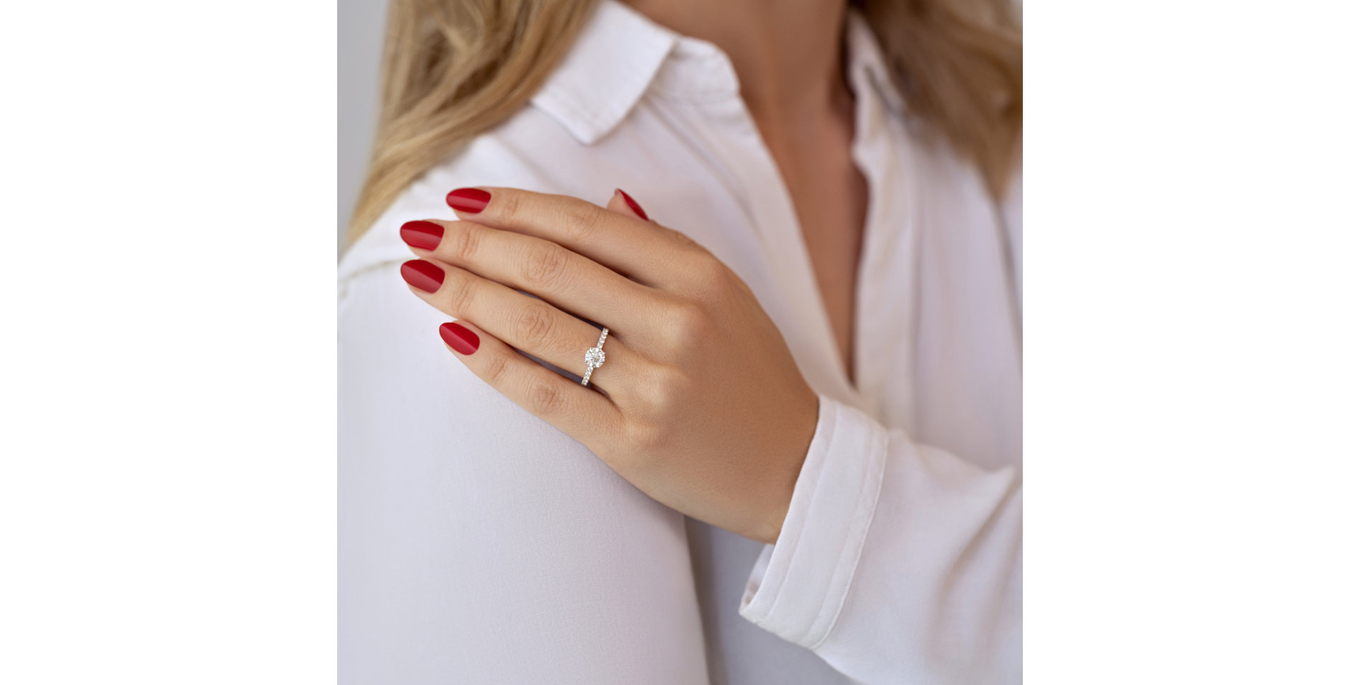 Diamond ring The Ice Queen