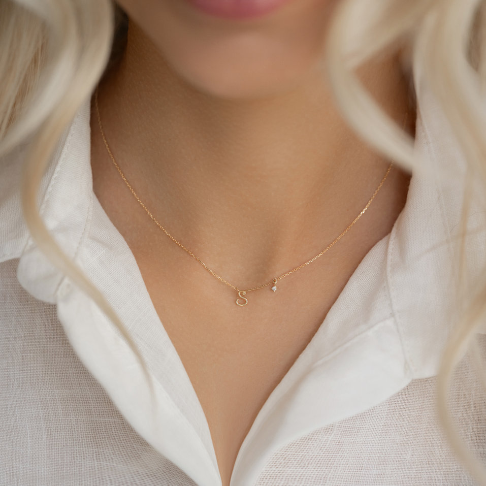 Diamond necklace Elegance Letter