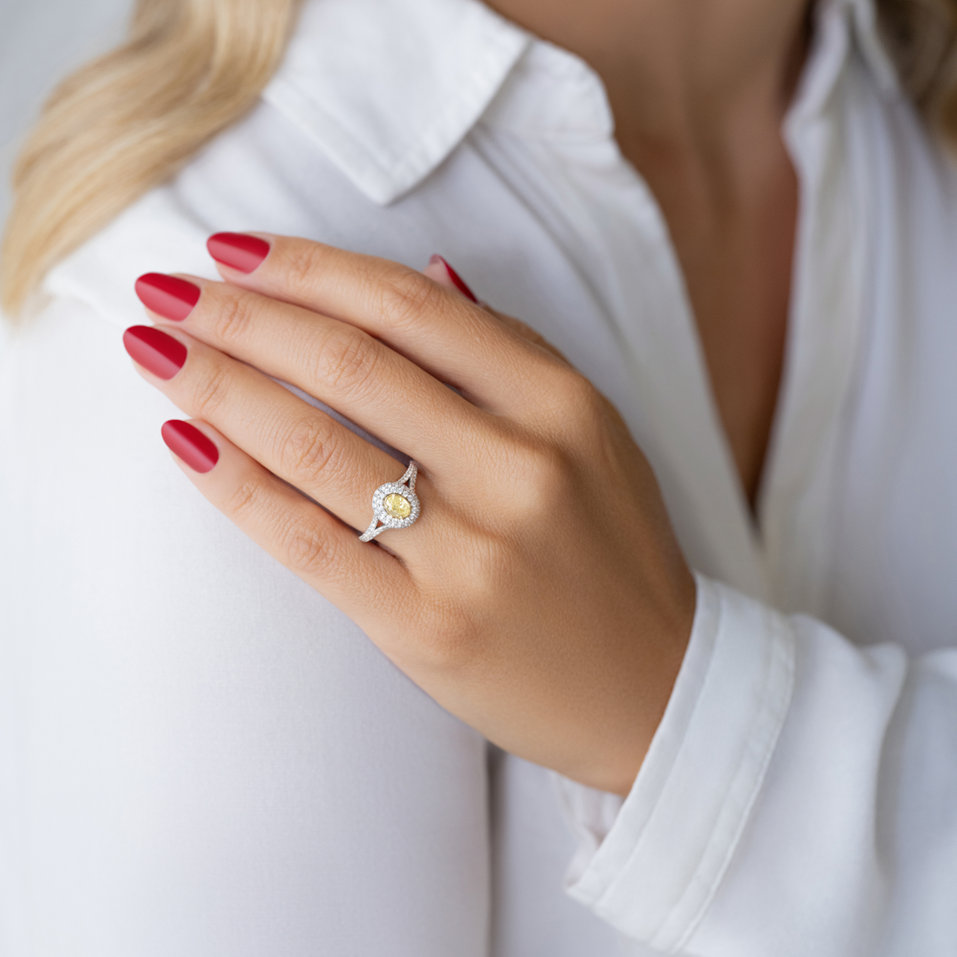 Diamond ring Born of Light