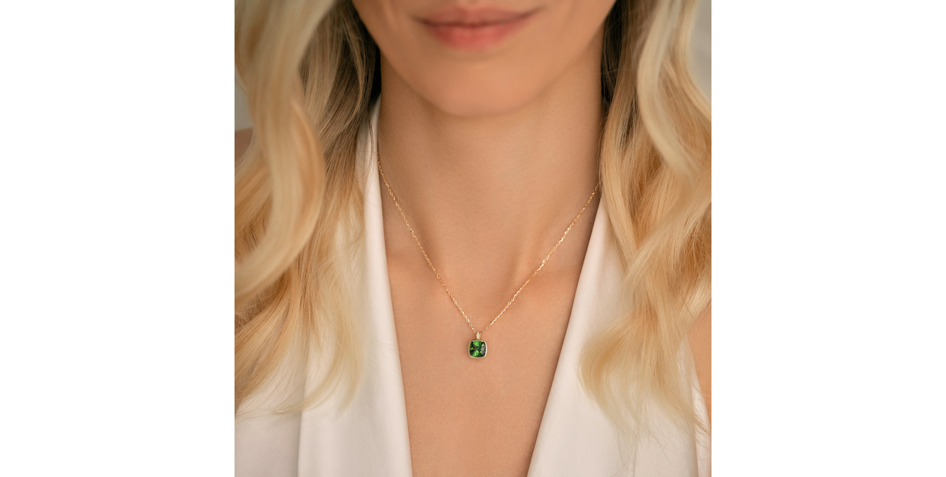 Diamond necklace with Tourmaline Carelia