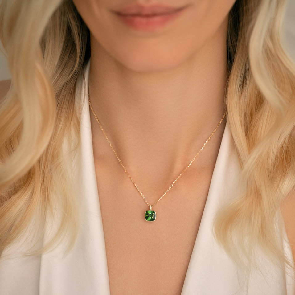 Diamond necklace with Tourmaline Carelia