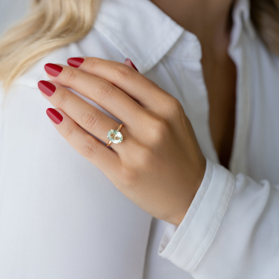 Diamond ring with Tourmaline Queen of Magic Bay