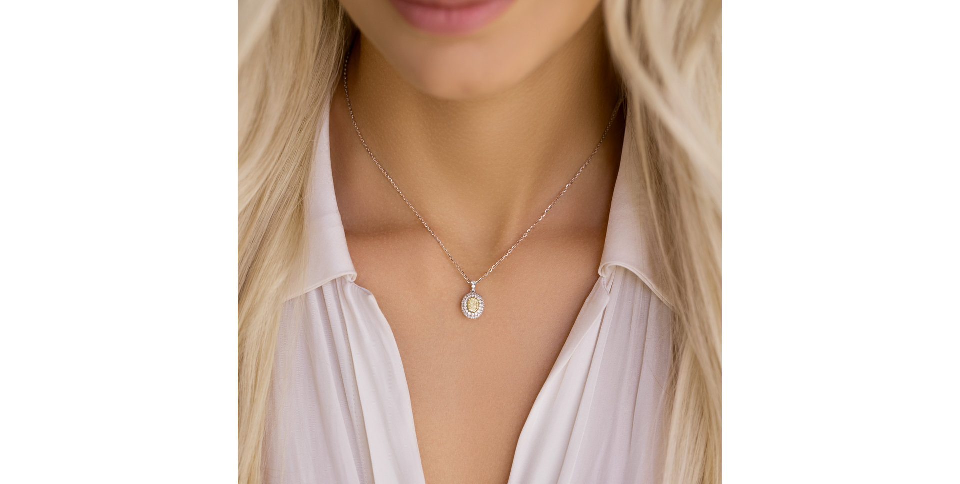 Diamond necklace Born of Light