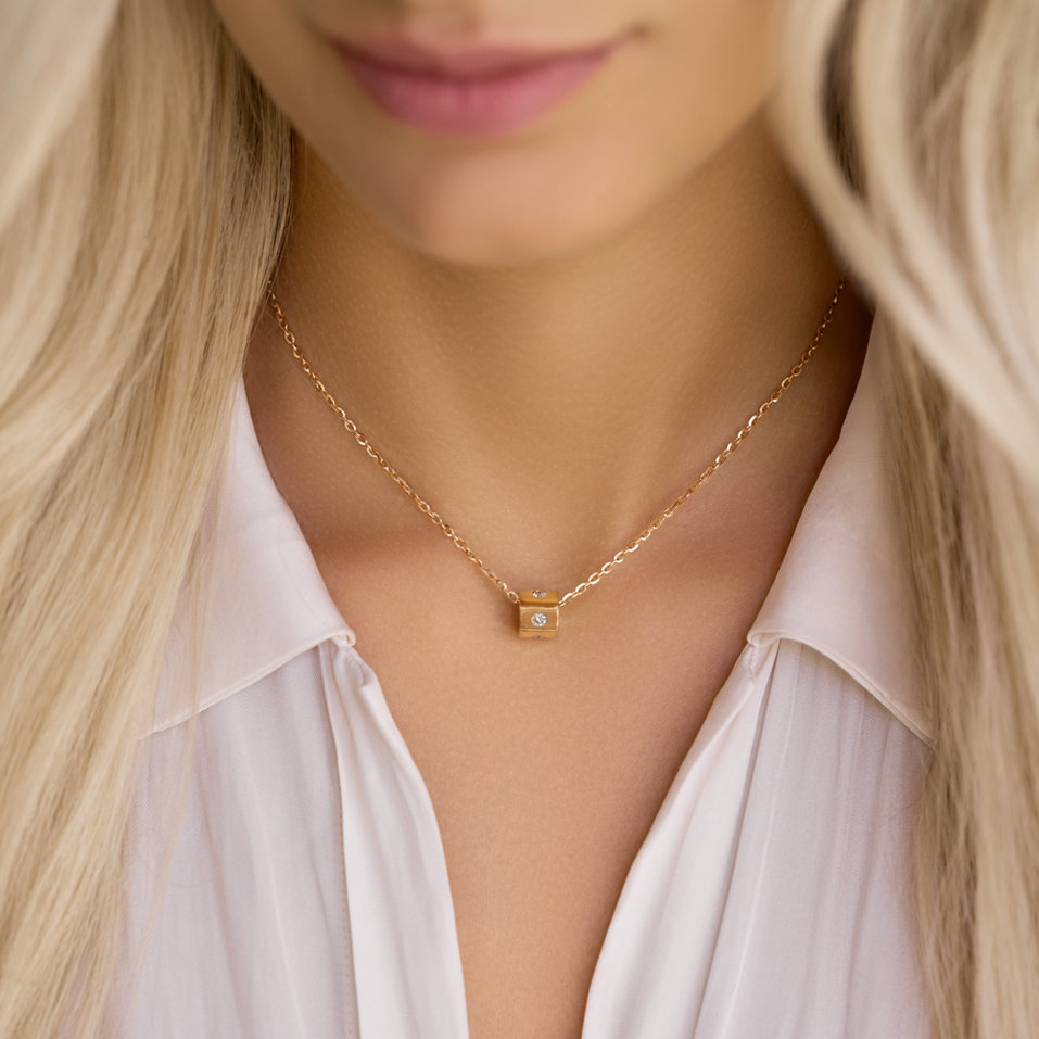 Diamond necklace Glittering Line