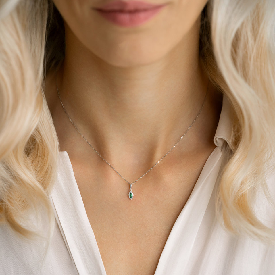Diamond necklace with Emerald Princess Louisa