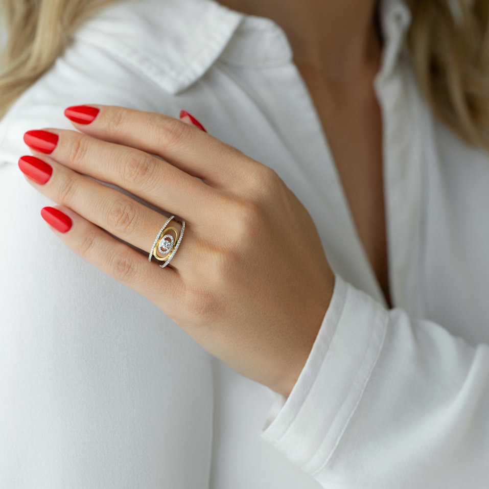 Diamond ring Exlusive Layers