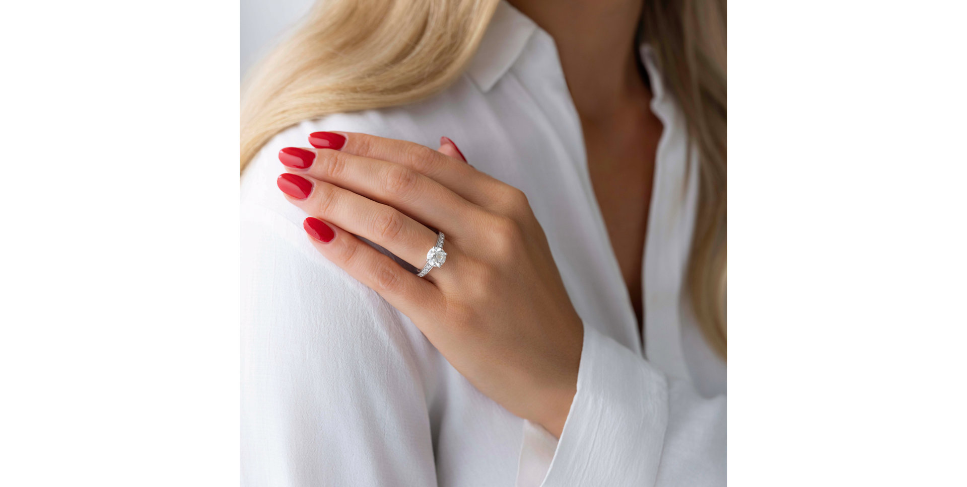 Diamond ring The Yes Ring