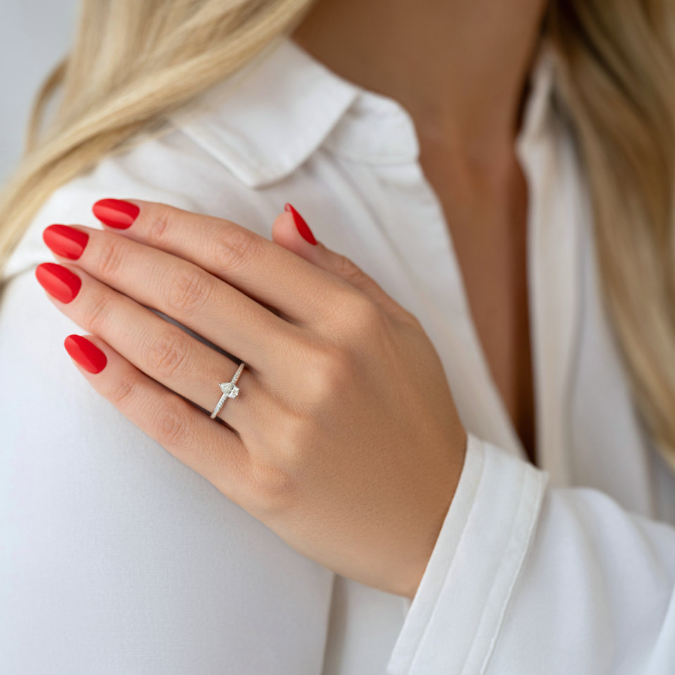 Diamond ring Seriane
