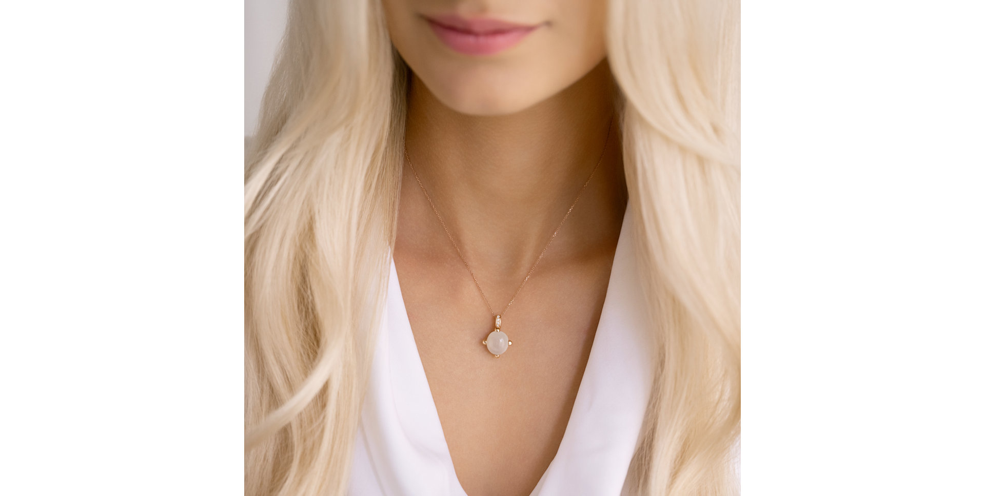Diamond necklace with Quartz Round Galaxy