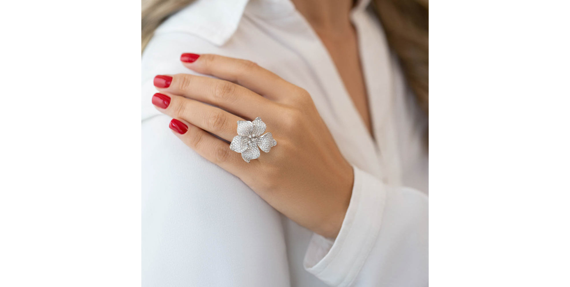 Diamond ring Inflorescence