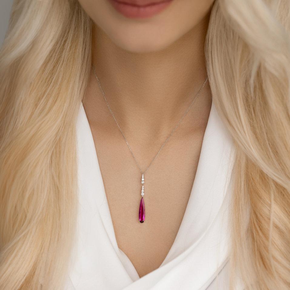 Diamond pendant with Turmalinem Bloody Tear