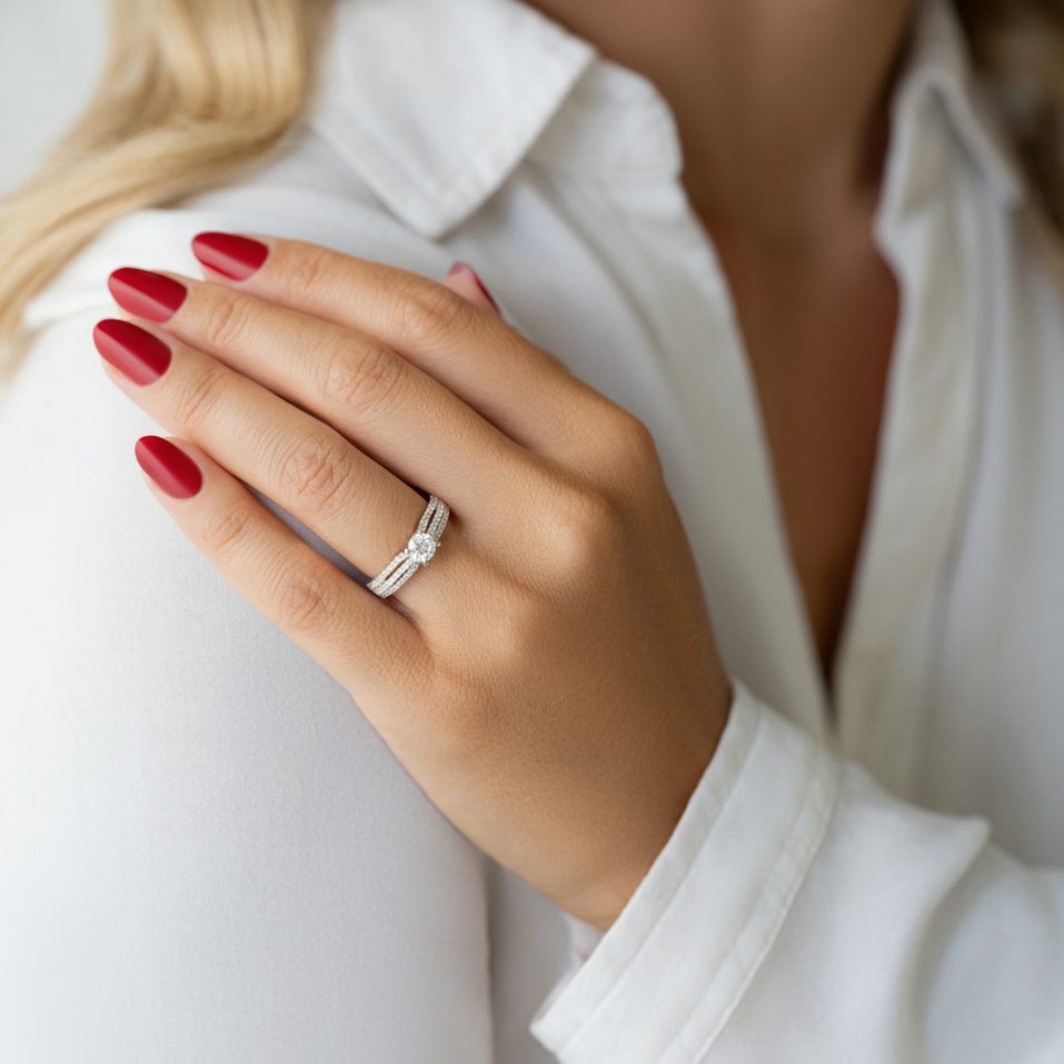 Diamond ring Constantine