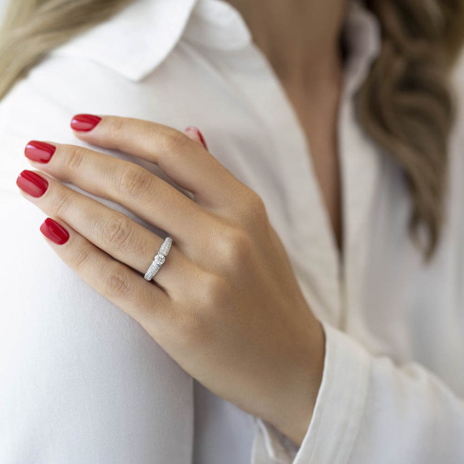 Diamond ring Maurice