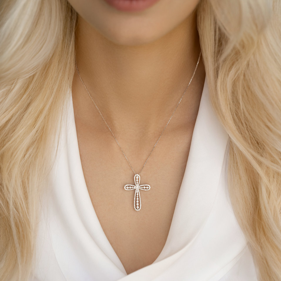 Diamond pendant Greeting World