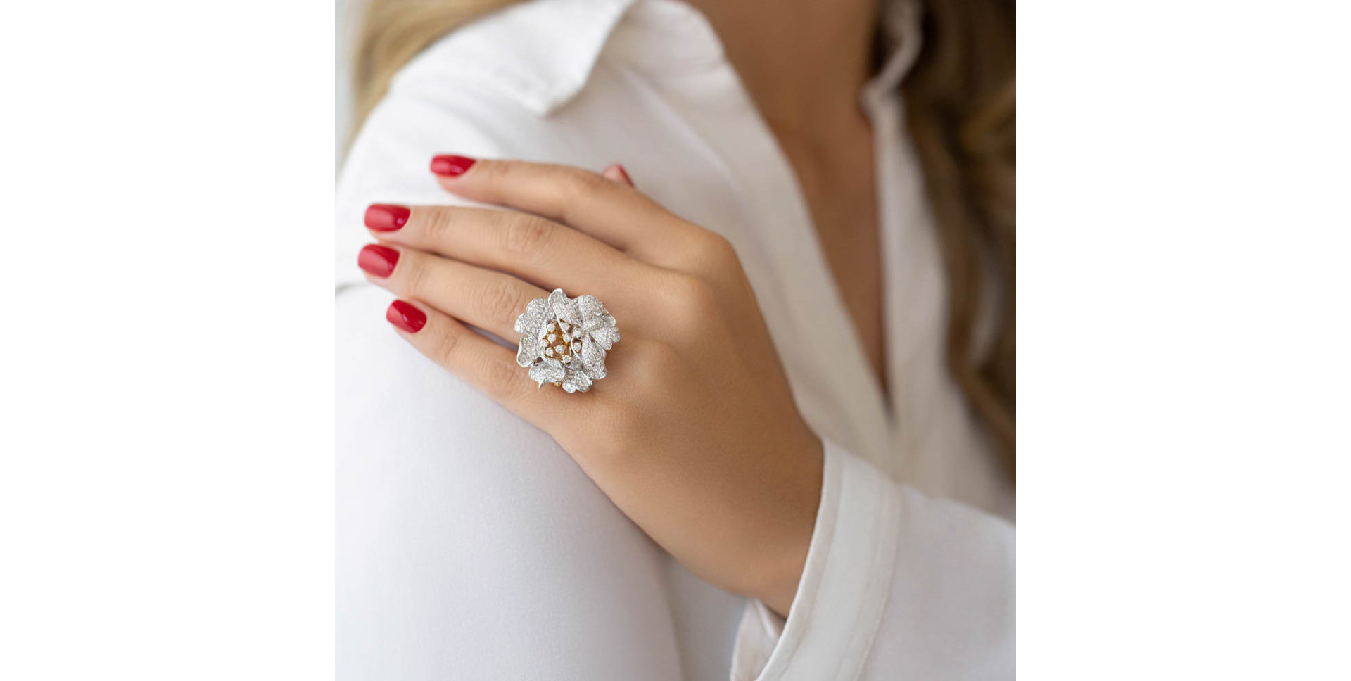 Diamond ring Gardenia