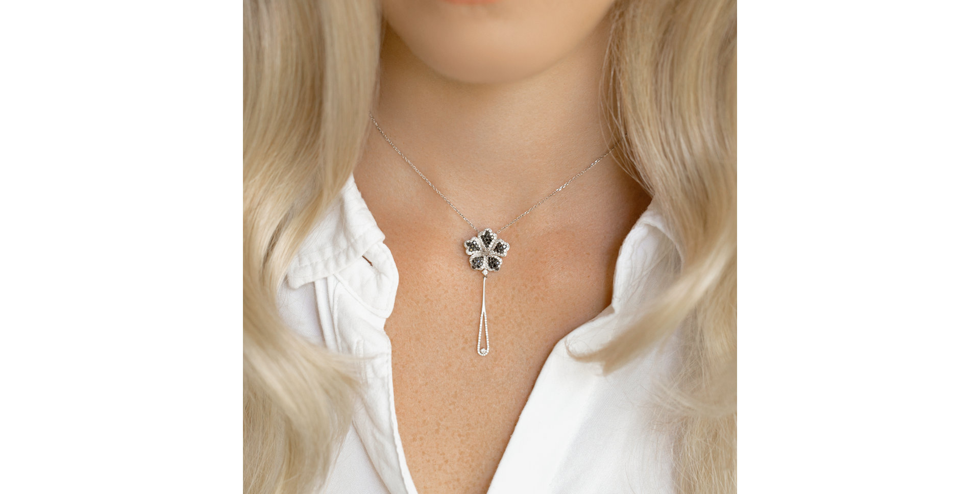 Diamond pendant with Sapphire Magic Lotus