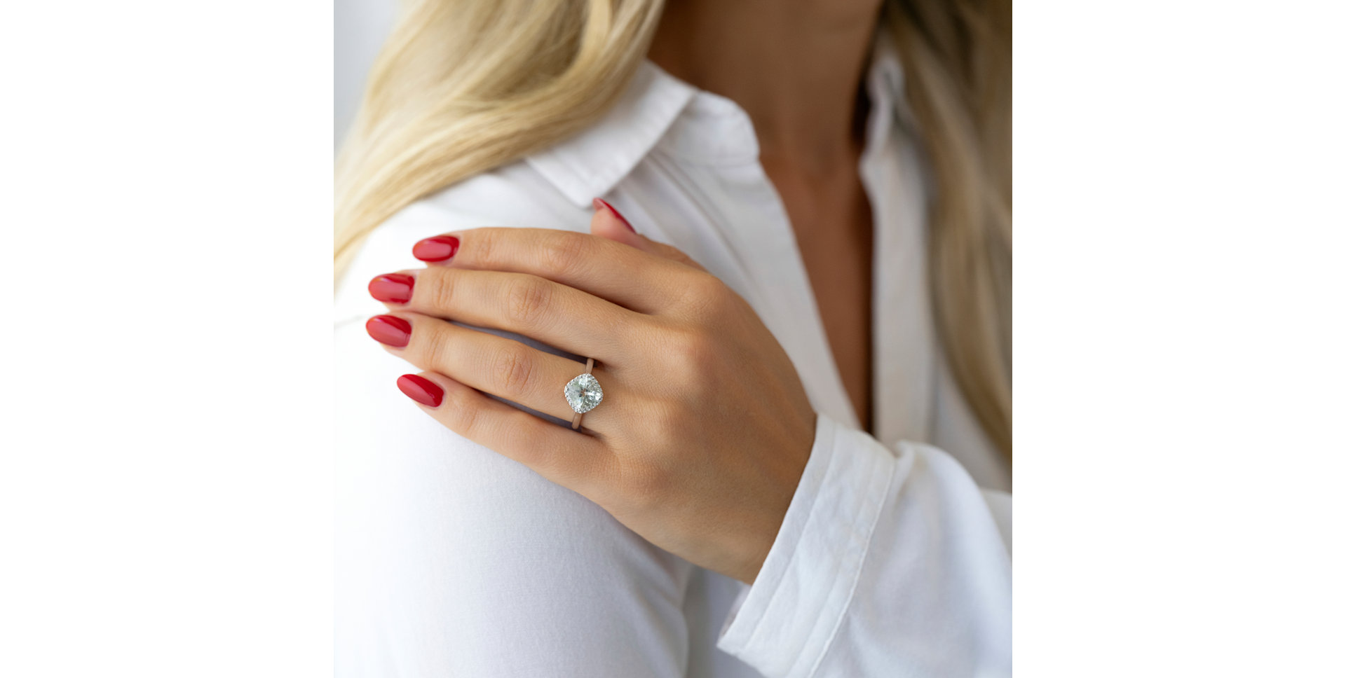 Diamond rings with Amethyst Marin