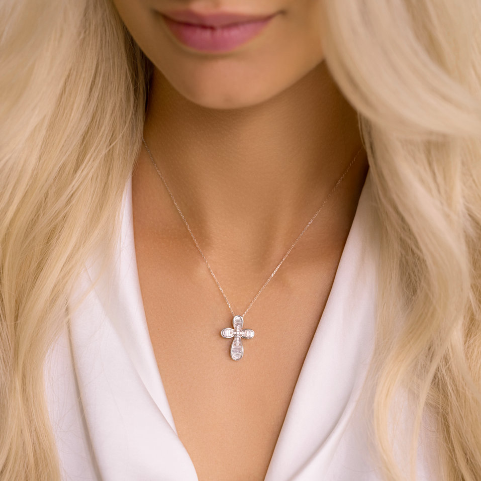 Diamond pendant Guerrero