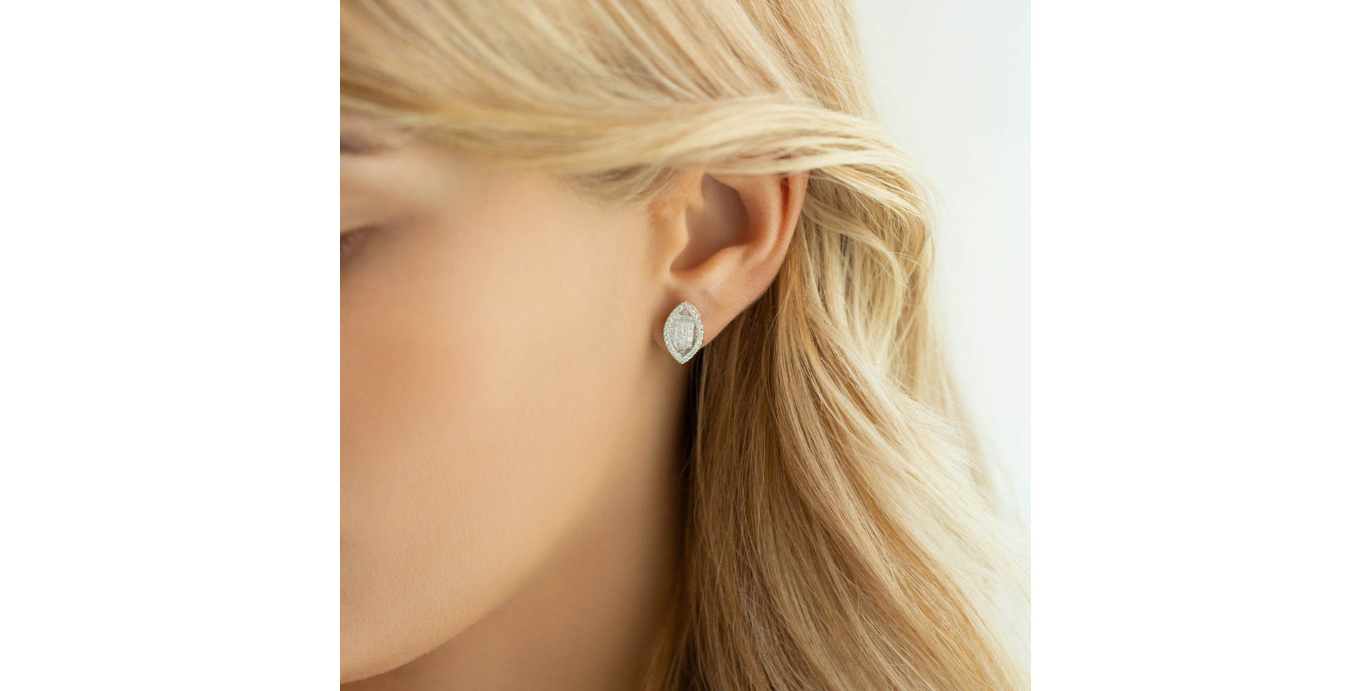 Diamond earrings Barajas