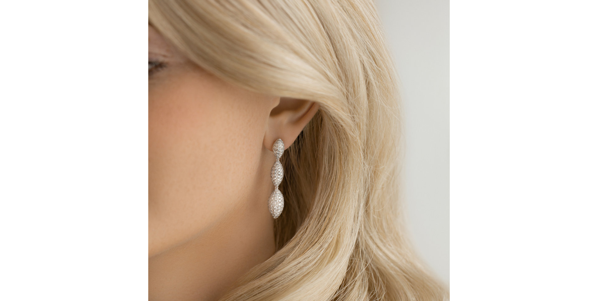 Diamond earrings Connah