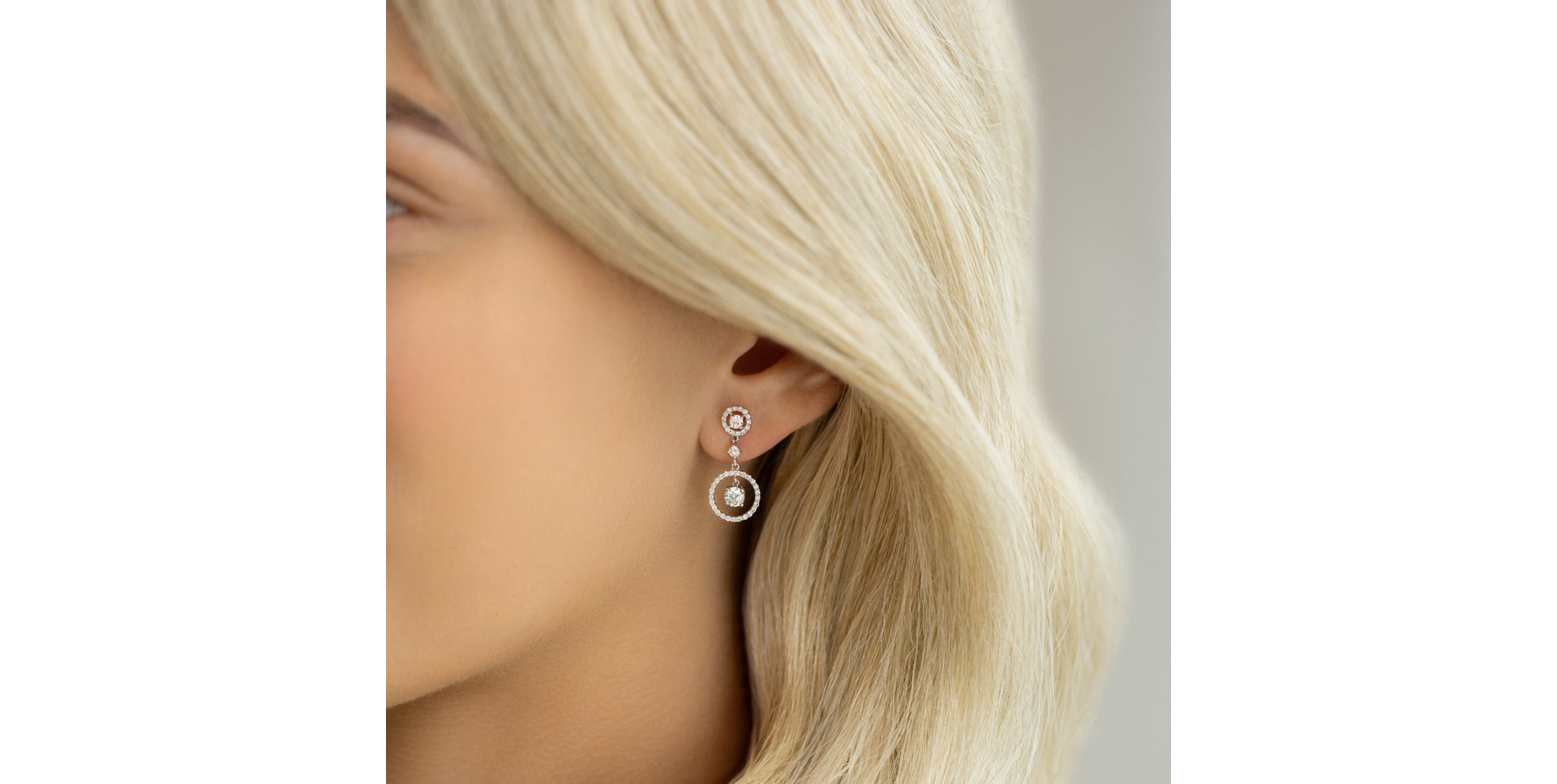 Diamond earrings Luminesce