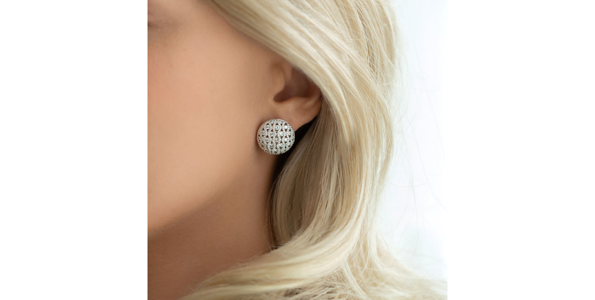 Diamond earrings Winsome Expression