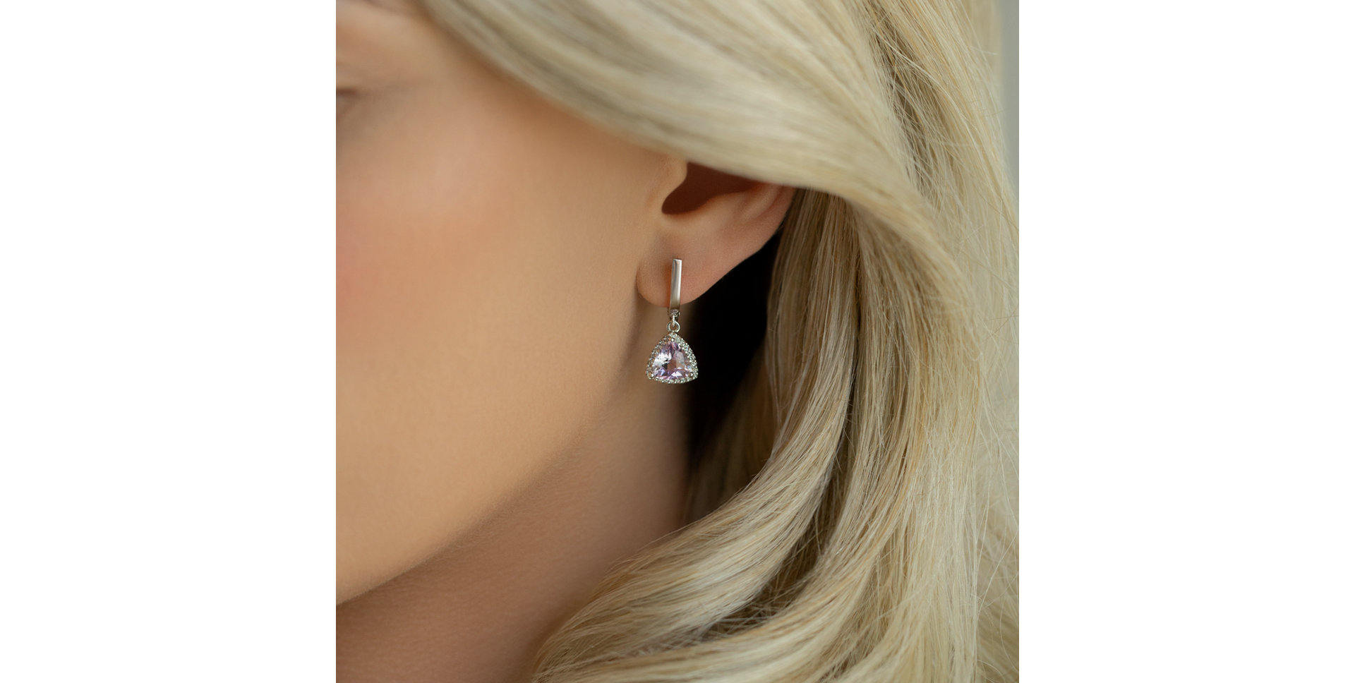 Diamond earrings with Amethyst Chevalier