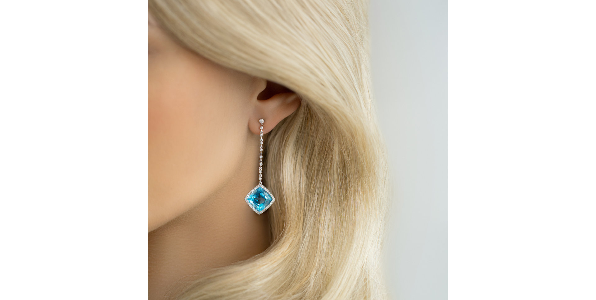 Diamond earrings with Topaz Orion