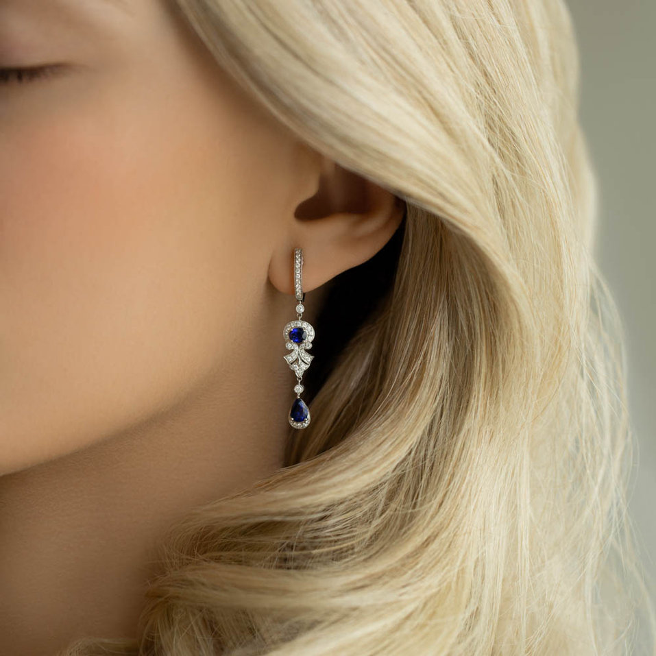 Diamond earrings with Sapphire Sapphire lady
