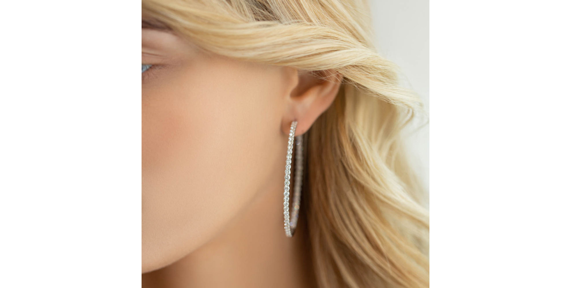 Diamond earrings Luxury Touch