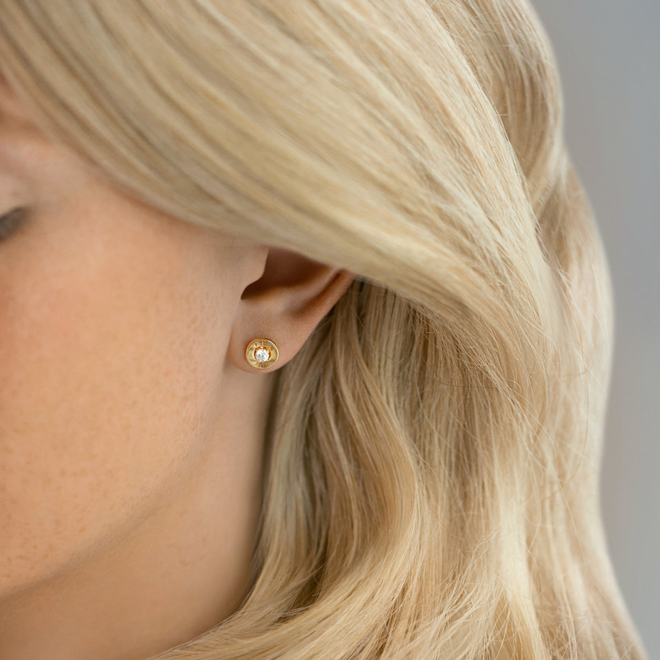 Diamond earrings Aaron