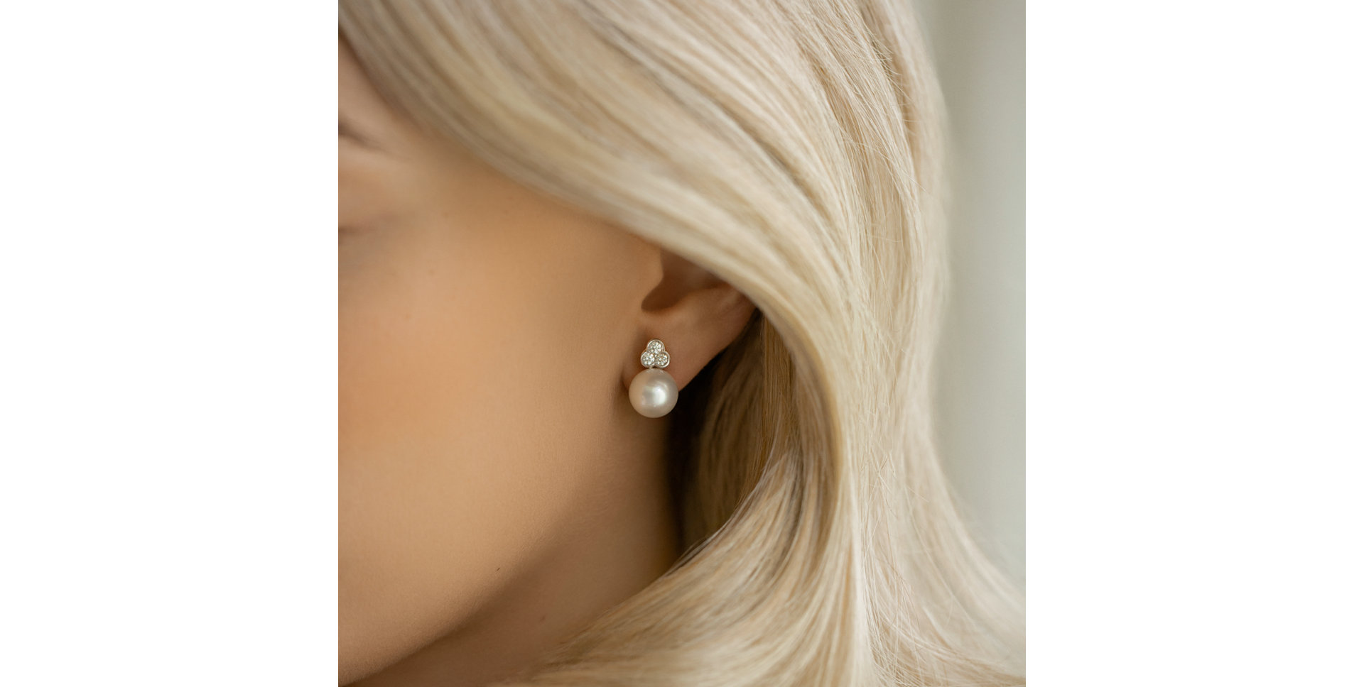 Diamond earrings with Pearl Thousand Seas