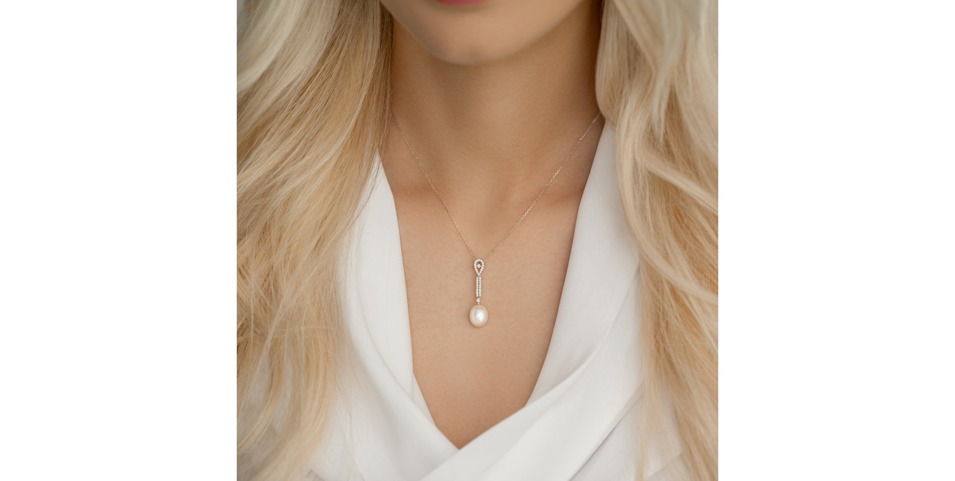 Diamond pendant with Pearl Heavenly Ocean