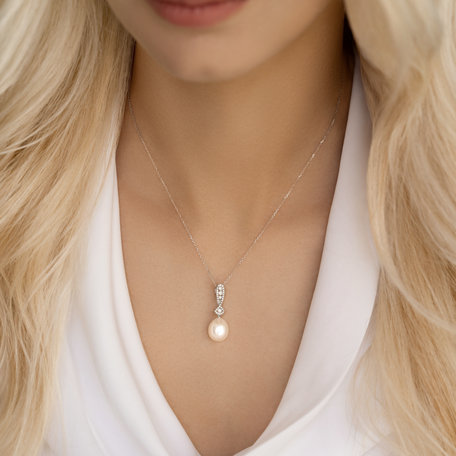 Diamond pendant with Pearl Soul of the Ocean