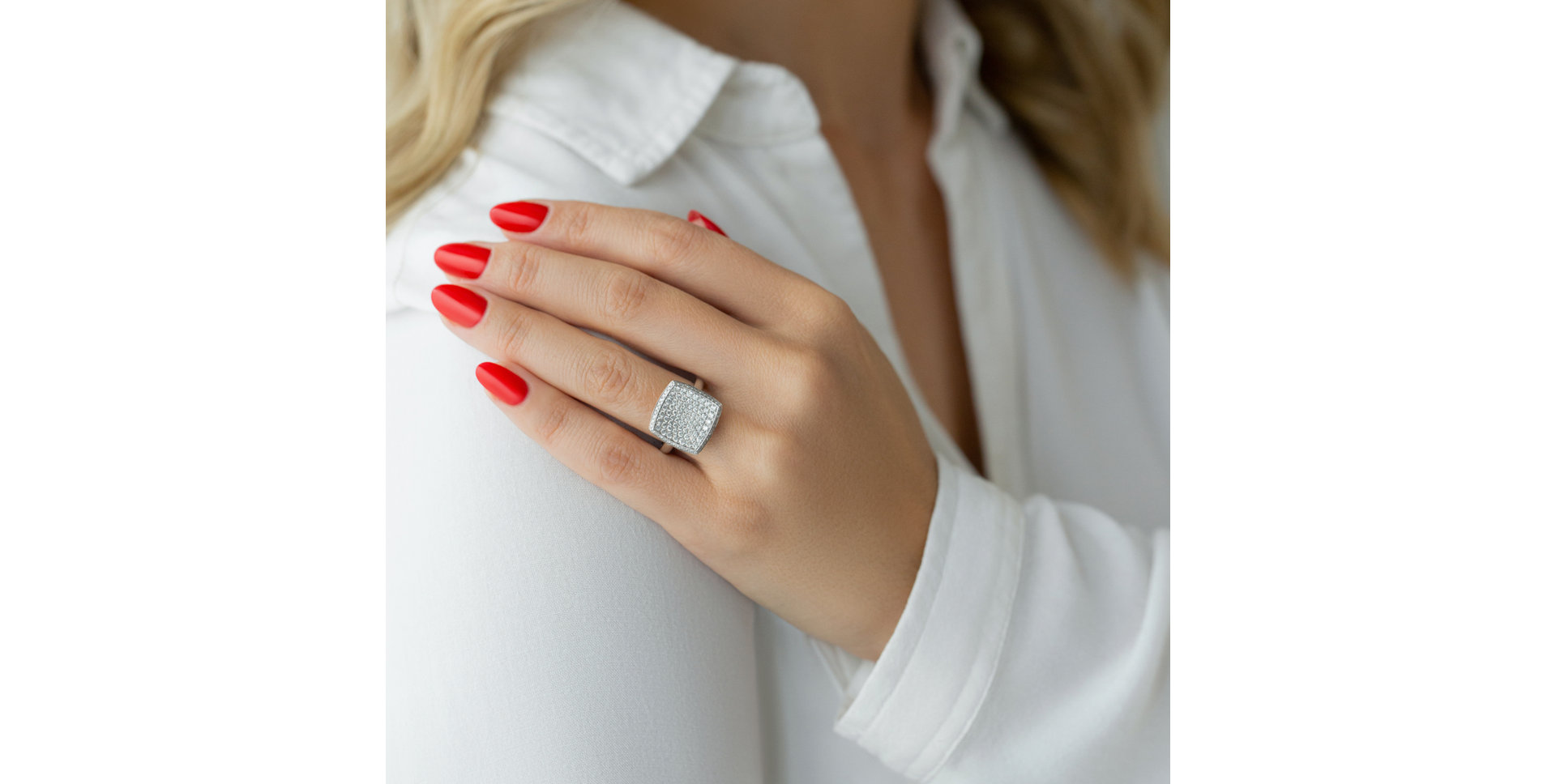 Diamond ring Cinderella