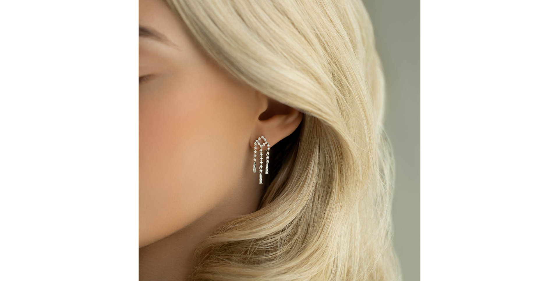 Diamond earrings Deanna