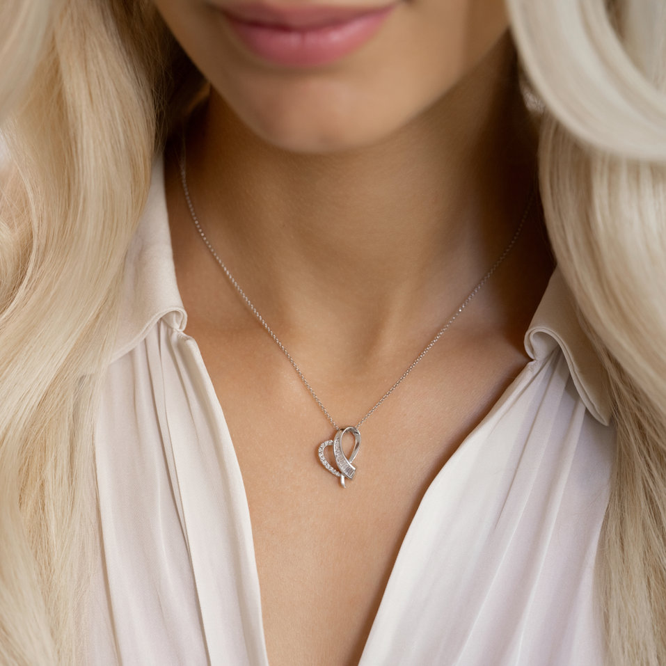 Diamond pendant Tagano