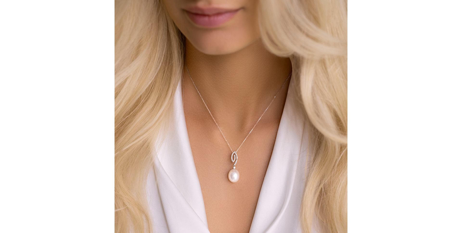 Diamond pendant with Pearl Atlantida Treasure