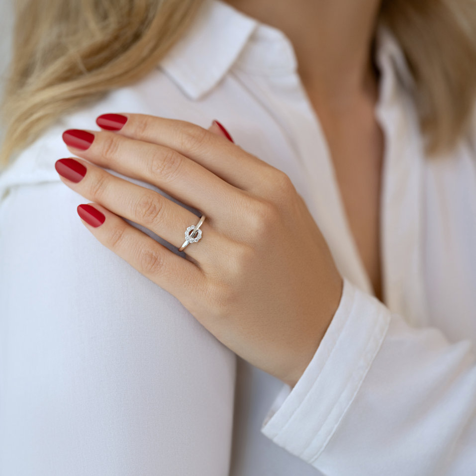 Diamond ring Charming Circle