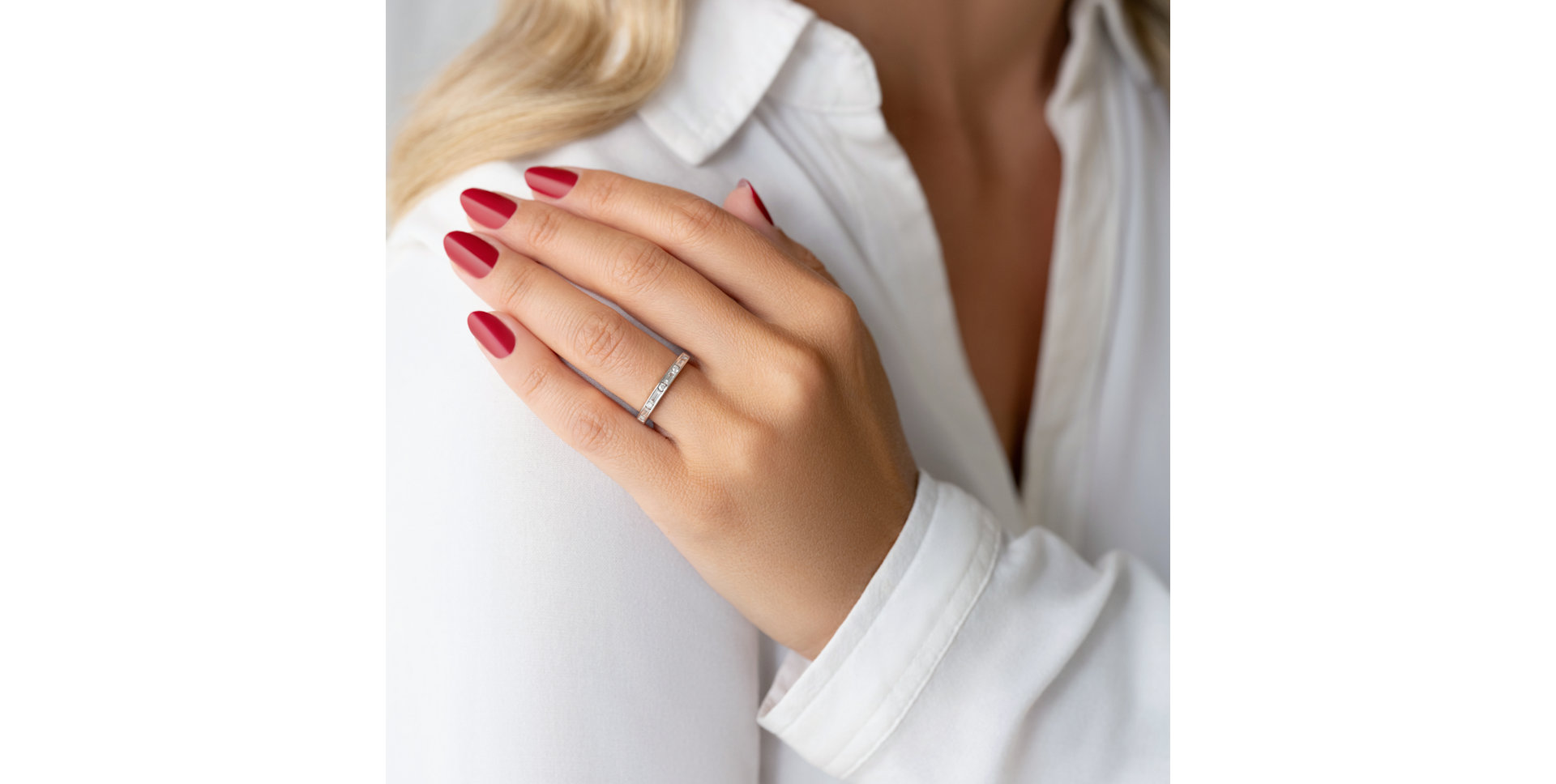 Diamond ring Carmen