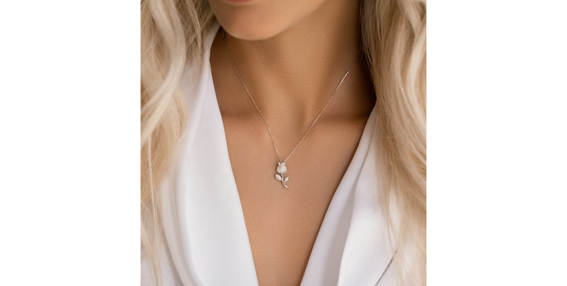 Diamond pendant Rose Exclusive