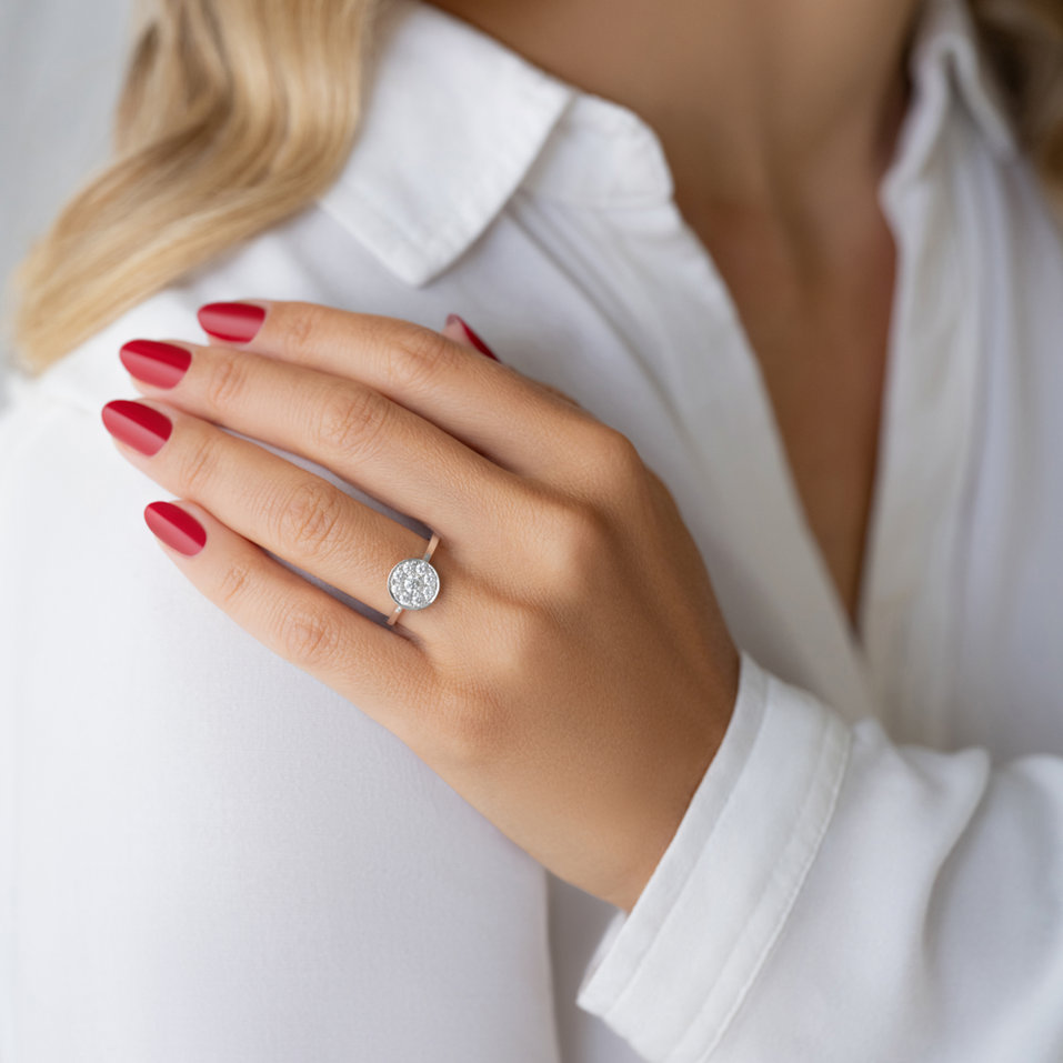 Diamond ring Hadleigh