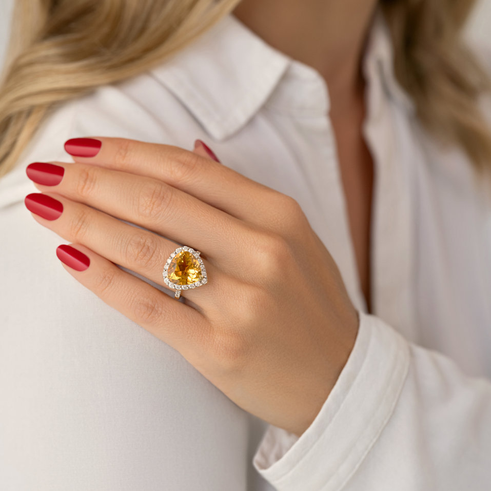 Ring with Citrine and diamonds Heavenly Love