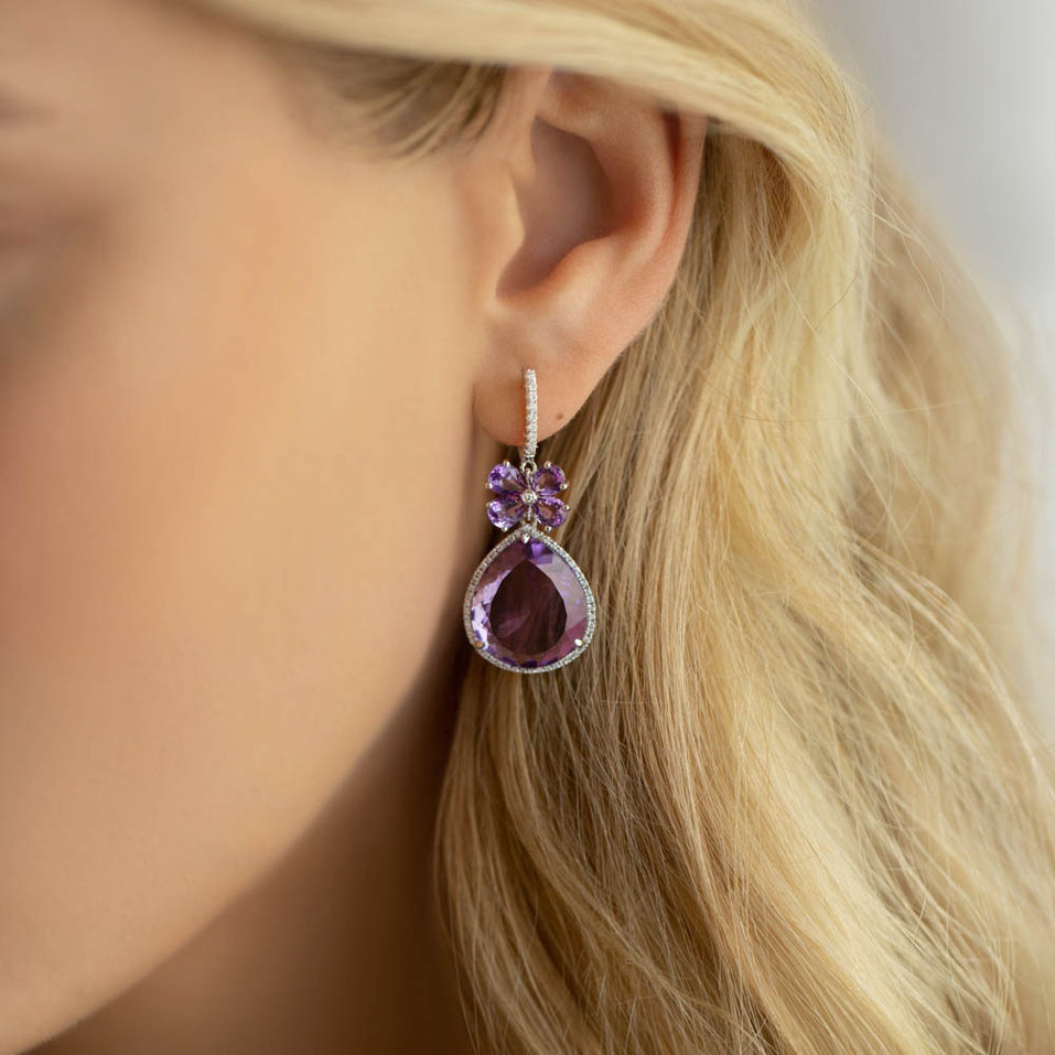 Diamond earrings with Amethyst Freida